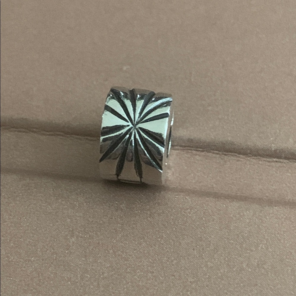 RETIRED Genuine Pandora Silver clip charm - “sunburst”